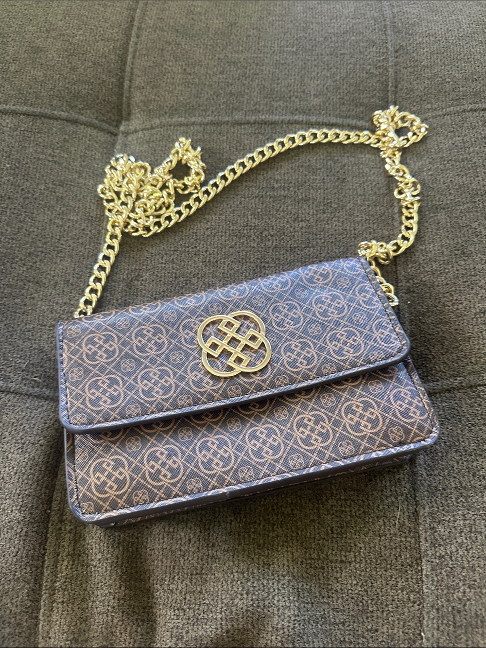 Brown Pattern Purse with Gold Chain Strap